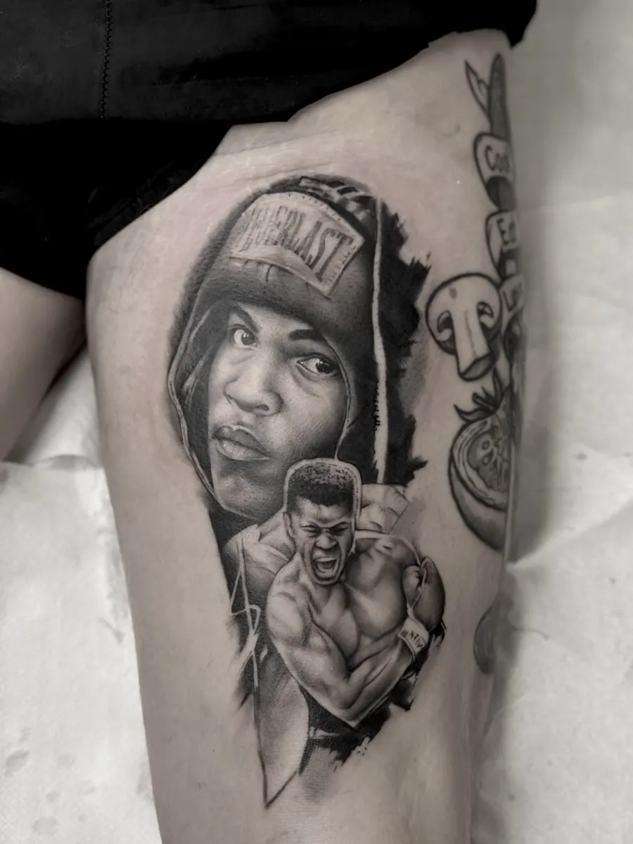 Fine detail realism tattoo, Corralejo studio